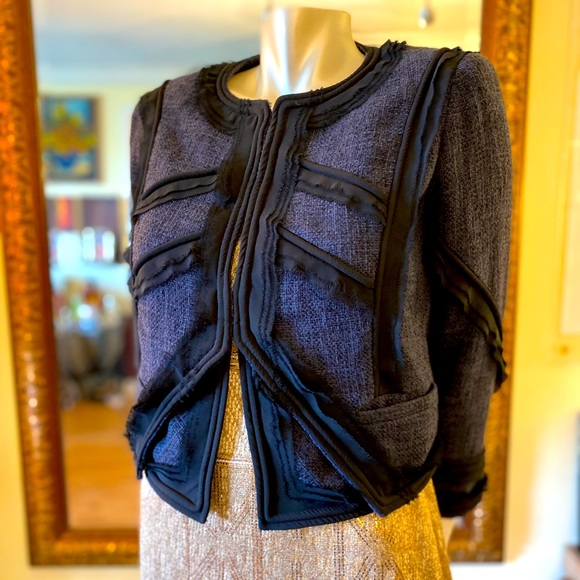 Elizabeth and James Jacket - Picture 7 of 12